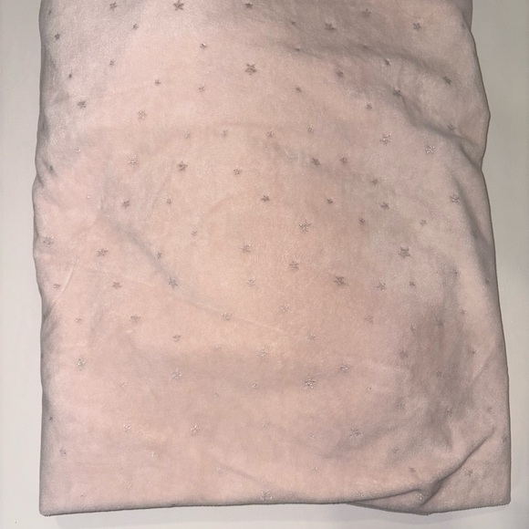 Pottery Barn Emily & Merritt Blush Crib Skirt & Sheet Set - Picture 5 of 10